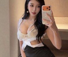 Denver CO Female Escort — hot body, long hair - Image 2