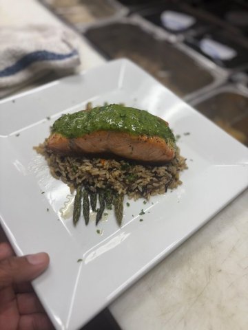 Philadelphia Chef/Pro Wrestler — female incall companion (Memorial Day special) - 1