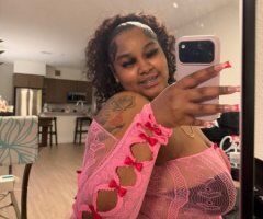 Avani in Denver CO — thick body Chocolate-themed 19 escort - Image 6