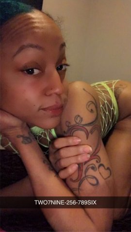 Incall Fun with Clean, Drama-Free Sacramento Female Escort - 1
