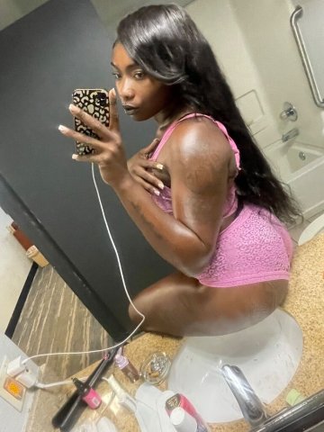 Memphis Area Female Escort — Full Service (25) - 1