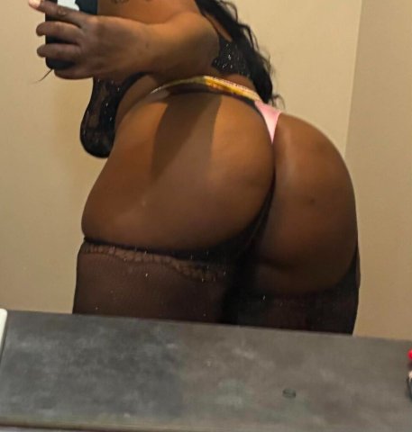 Rochester, NY Female Escort — Outcall only, no bare - 1