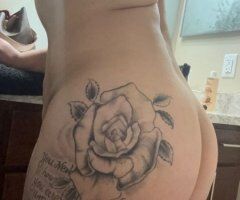 San Antonio escorts - San Antonio 2-Girl Special — Incall, Outcall, Carplay