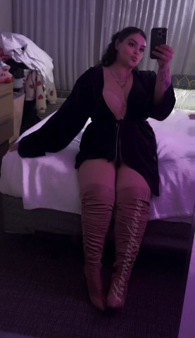 Houston Female Escort — $60 Head Special (First-Timer Friendly, Real Pics) - 1