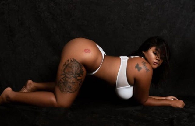 Westchester, NY Female Escort — GFE, kisses, late nights - 1