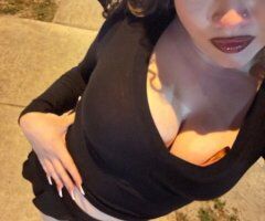 Sacramento Female Escort — Outcalls & Cardates - Image 2