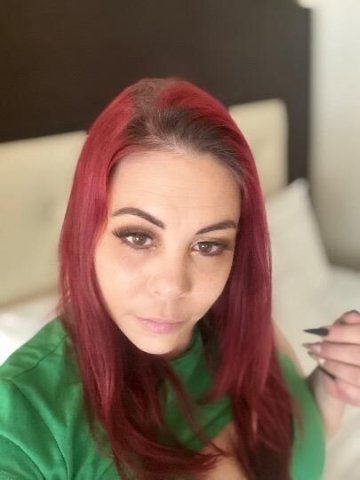 Sexy Redhead Escape in Frederick — incall & outcall, video verification - 1