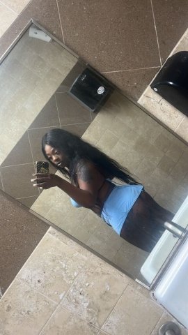 Houston, TX Female Escort — Outcall Special (In/Outcall) - 1