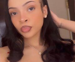 Petite Lightskin Companion — Seattle Photos & Private Time - Image 7