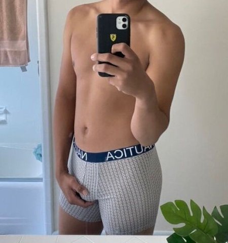 Mexicano de 1.80cm listo para trios en el Valle - 1
