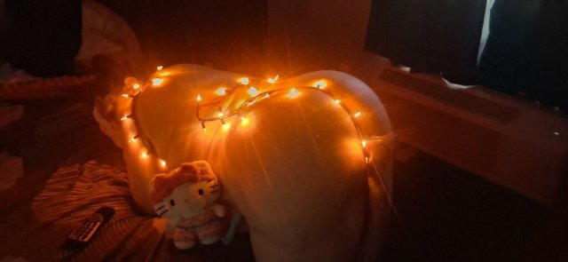Kansas City Thick Curvy Escort — Midwest, Discrete Companion - 1