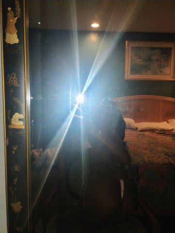 Discreet Incall & Outcall — Oakland/East Bay Throat & Anal Queen - 1