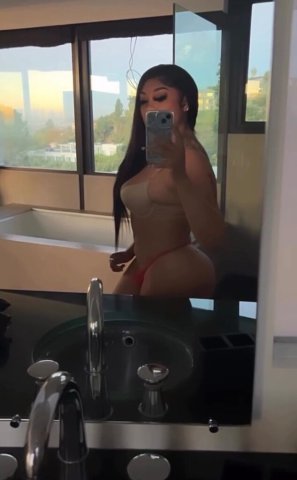 Inland Empire Female Escort — Facetime & Outcalls (Content Available) - 1