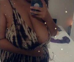 Portland Plus-Size Female Escort — Princess-style playful & special requests - Image 2