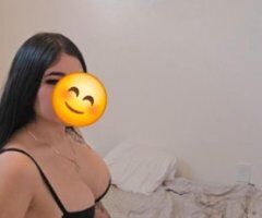 Cariñosa y complaciente - Mujer de 26 años - Image 2