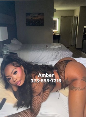 Petite Amber — Incalls in Greentree (Pittsburgh) - 1