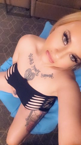 Busty Playmate (30) - 1