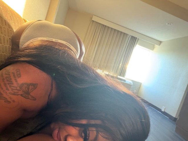 Washington D.C. Female Escort — Exotic caramel delight (outcalls, FaceTime) - 1