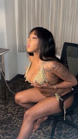 San Diego Female Escort — Deep Throat Outcall, Verified Beauty - 1