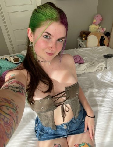 Kansas City, MO Female Escort — FT show, incall/outcall & hotel/home - 1