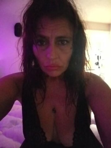 Portland OR Sunday Sexy Temptation — Special Rates Until 10am - 1