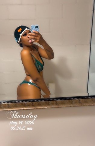 St. Louis Lady Escort — Tight, Wet Pussy Sessions Tonight - 1