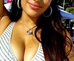 Gizzelle — Italian/Spanish Bombshell Female Escort in Austin, TX - Image 7