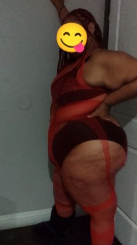 Dior in Los Angeles — THICC Mexican Mami Outcall & Car Play - 1