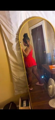 Peaches — Detroit MI Female Escort for Duo or Incalls/Outs - 1