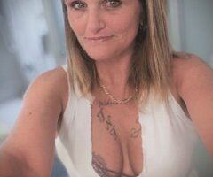 Trixie — Evansville Female Escort (Local Outcall) - Image 2