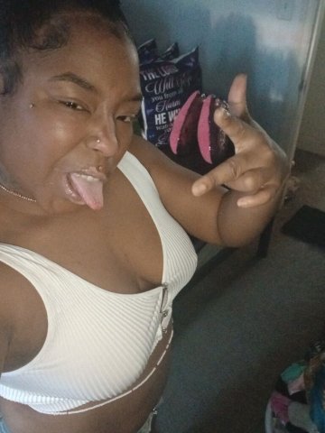 Baltimore GFE Female Escort — 30 min incalls, video chat first - 1