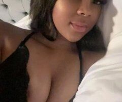 Adore — Classy & Sexy Playmate for Private Time - Image 2