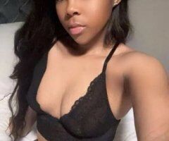 Adore — Classy & Sexy Playmate for Private Time - Image 3