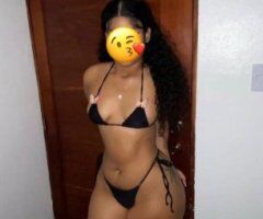 Denver escorts - Denver CO Fun-Focused Escort for Late-Night Chemistry