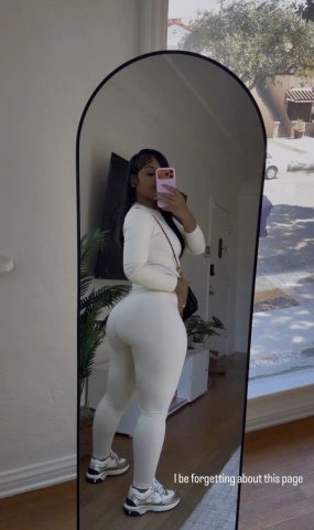 St. Louis Female Escort — Half Hour or Hour Rates - 1