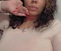 Minneapolis / St. Paul escorts - Amora (25) — Discreet Outcalls Only