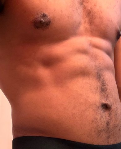 Las Vegas Male Escort — 6'0" Lightskin, Clean & Discreet - 1
