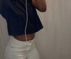 Louisville KY In-Call Female Escort — Slim Thicc Vibe, Tight Wet, Content Options - Image 3