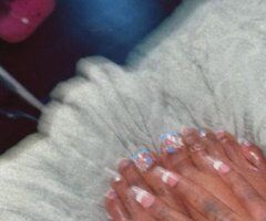 Kansas City Female Escort — “make it rain” photos & spicy session details - Image 3
