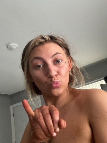 Grand Rapids Escort — Kelly Kardashian (27) Incall & Outcall - 1