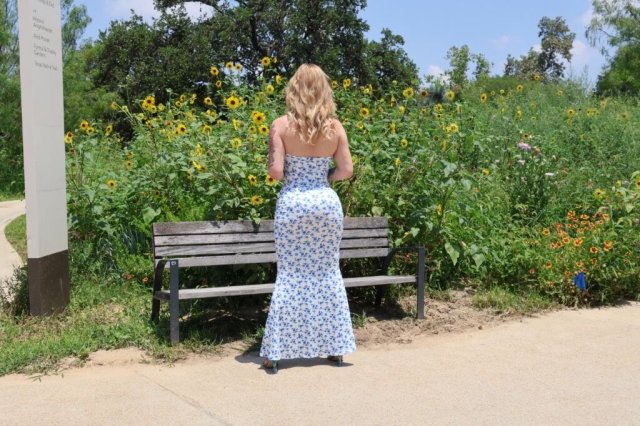 Austin, Texas Curvy Blonde Escort — GFE by the Hour (25) - 1