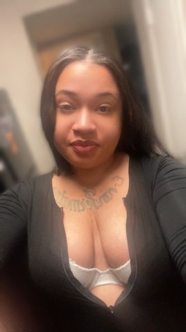 Vanessa — Dallas, Texas Female Escort (Travel up to 1 hour) - 1