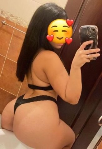 Latina Babe — New Haven Full Service - 1