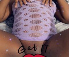 Oakland/East Bay Incall Sex Services — Foot Fetish, Domination-Friendly - Image 3