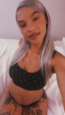 Las Vegas Incall Female Escort — Real Pictures, Specials - 1