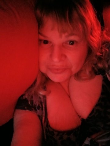 Daisy — Cash-Only Full Service Studio Escort near Miami International Airport - 1