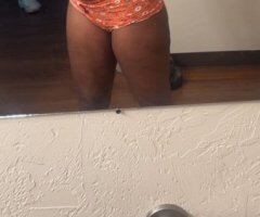 Pittsburgh GFE Incall Only Female Escort - Image 2