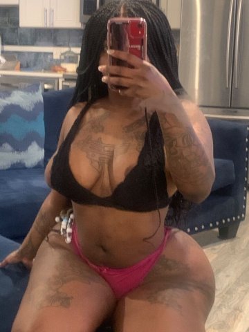 Philadelphia Female Escort — Facetime Verify, Discreet - 1