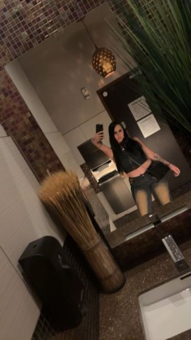 KelliJaeee — Omaha Female Escort for Incall/Outcall - 1
