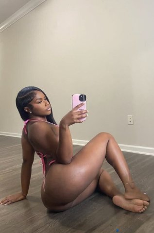 Long Island Female Escort — Spoiling & Wild-Child Vibes - 1